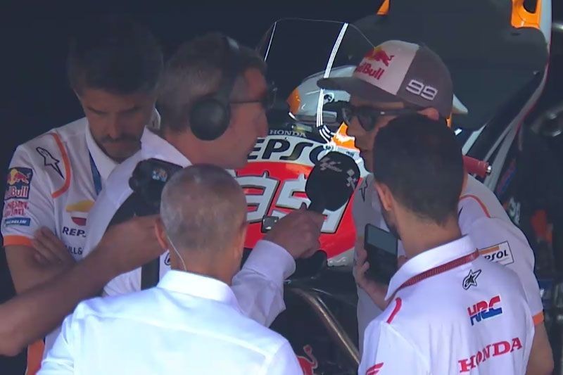Lorenzo Minta Maaf Atas Aksi Nekatnya di MotoGP Catalunya  