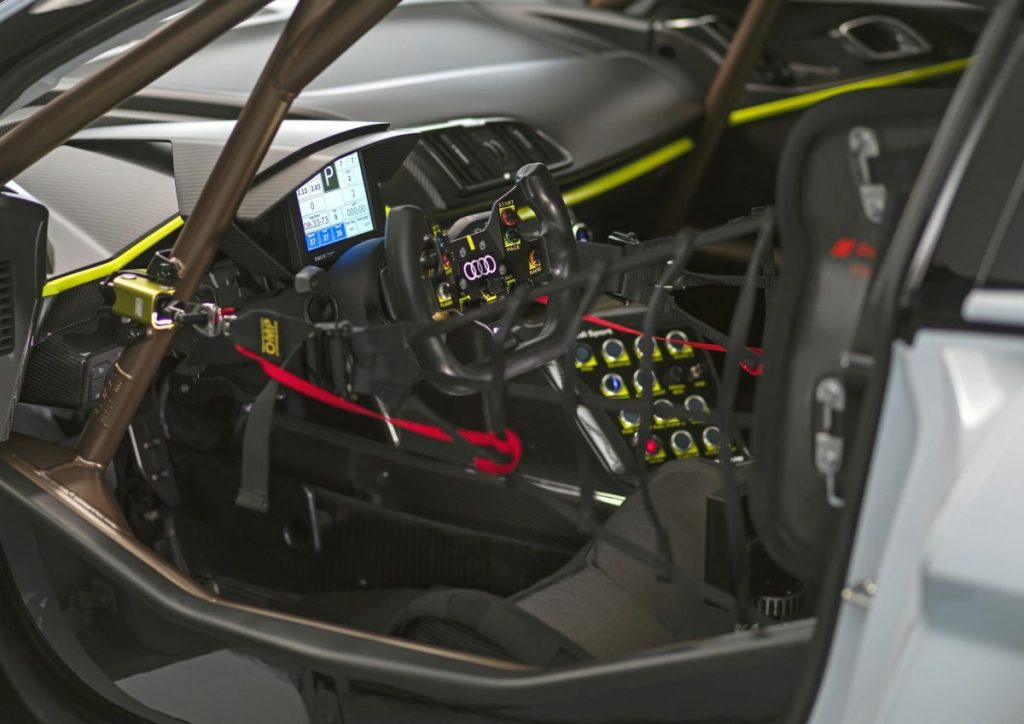 Audi R8 LMS GT2 akan Bikin Gerah Monterey Car Week 2019  