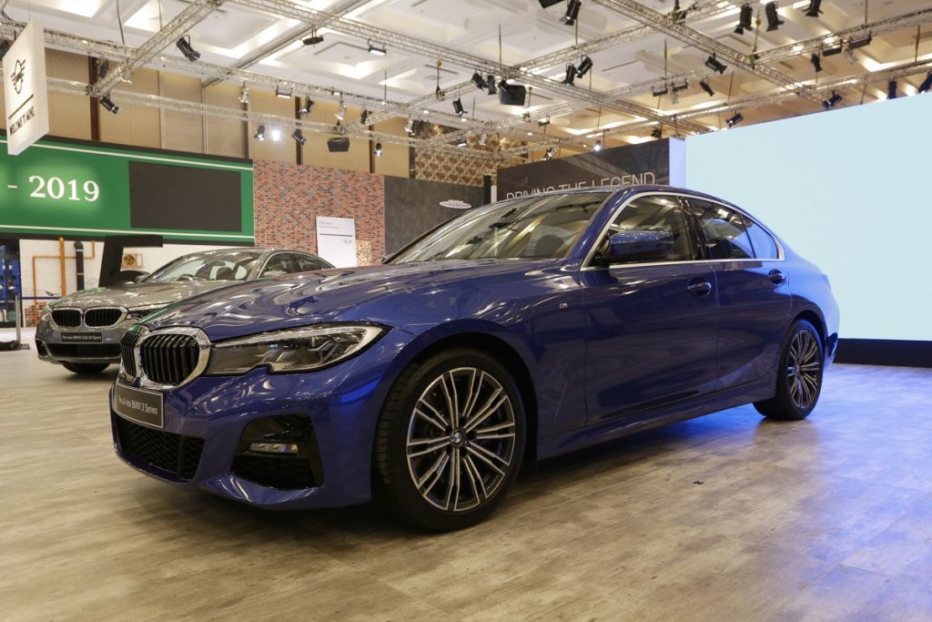 BMW Seri 3 M Sport Meluncur di GIIAS 2019, Nyaris Rp 1 Miliar!  