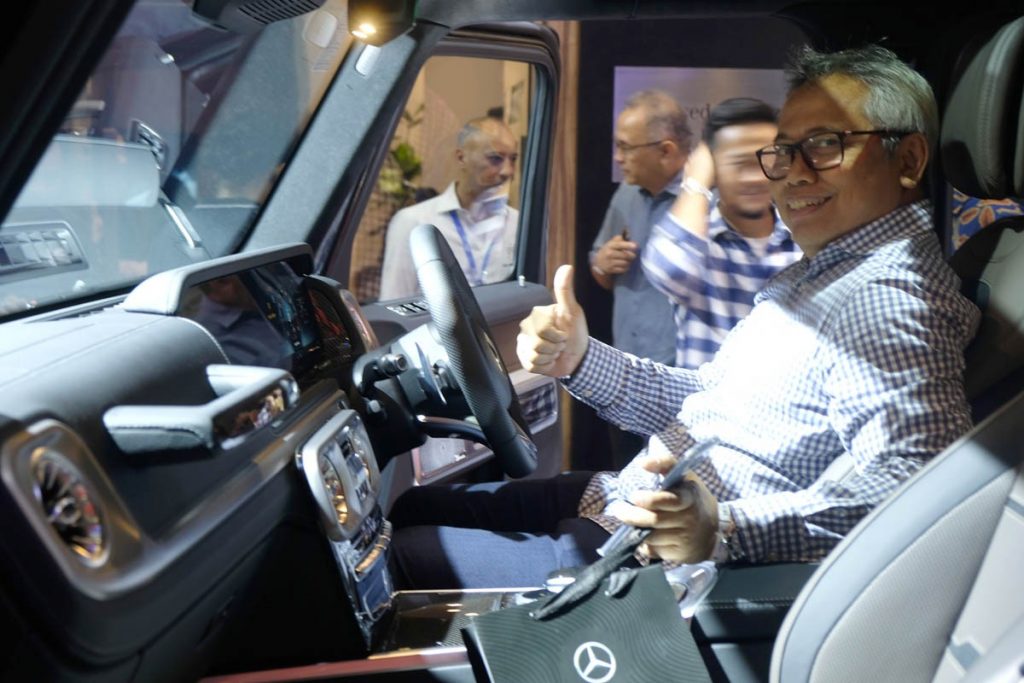 40 Tahun G-Class, MJI Kunjungi Booth Mercedes-Benz GIIAS 2019  