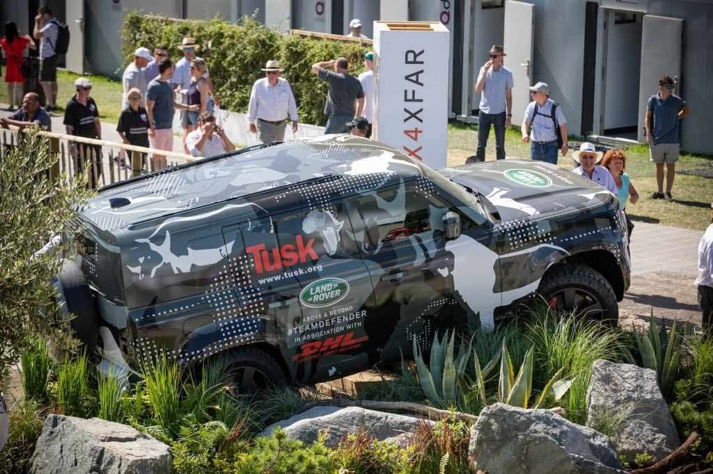 Land Rover Defender Melenggang di Goodwood Festival of Speed 2019  