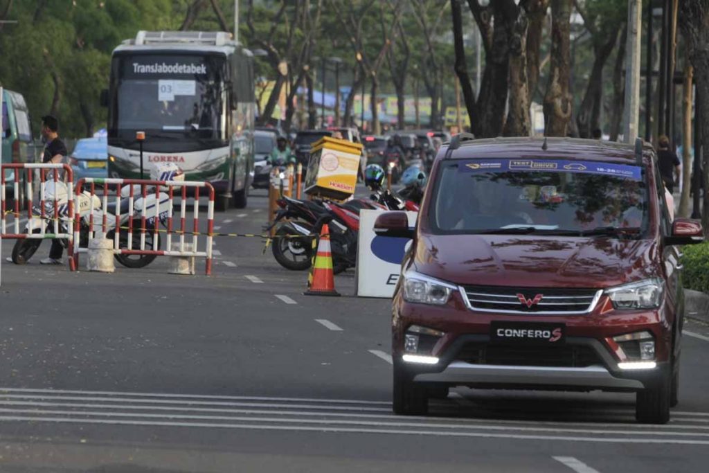 Beberapa Perubahan Wuling Confero S  