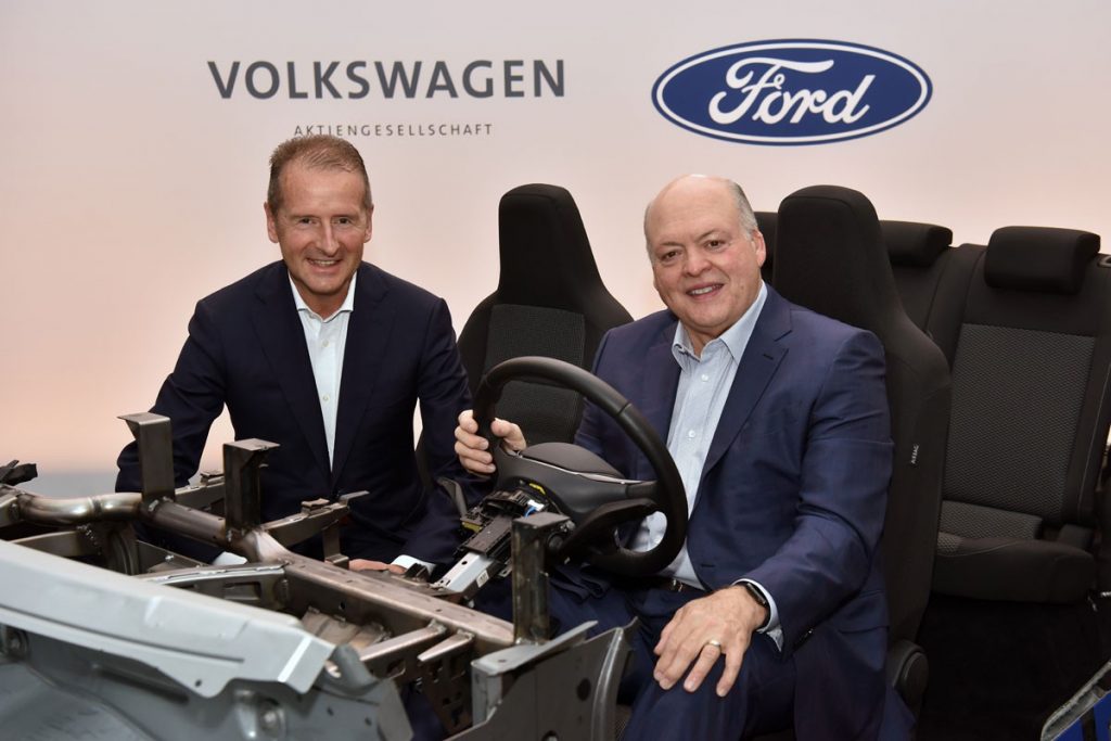 Cara Ford dan Volkswagen Puaskan Pelanggan di Masa Depan  