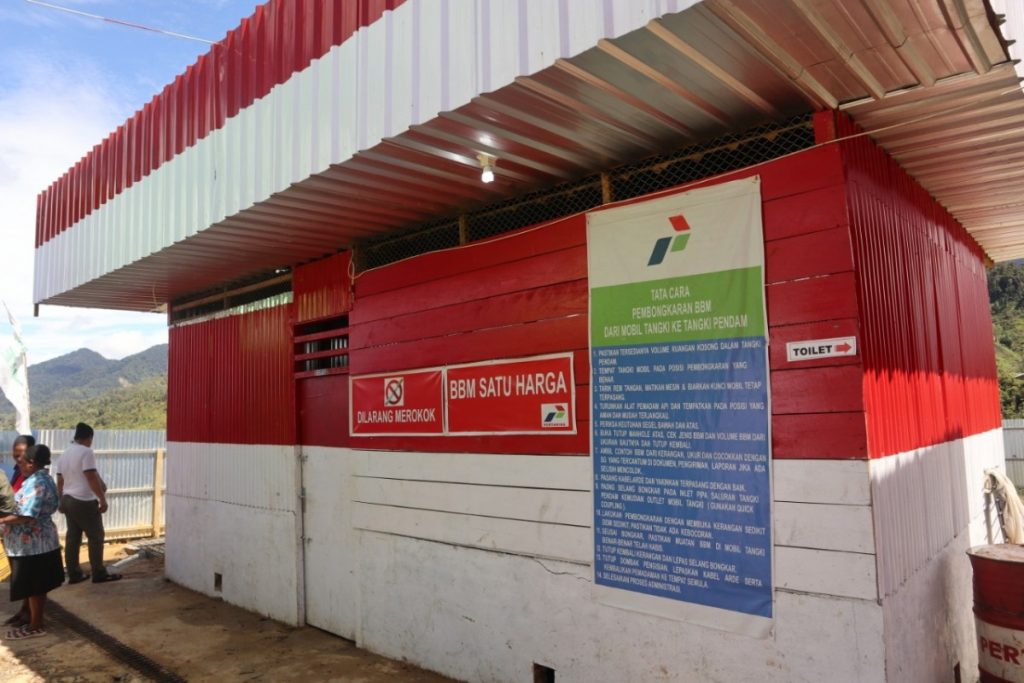 Pertamina Hadirkan Titik BBM Satu Harga di Distrik Mapia, Dogiyai  