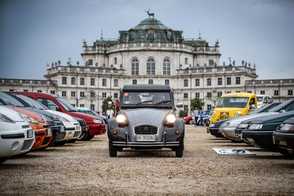 Parco Valentino 2019 Momen Rayakan 1 Abad Citroën  