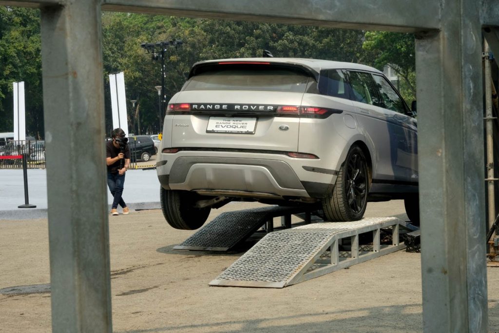 Dari Acara ABT Challenges Peluncuran All-new Range Rover Evoque  