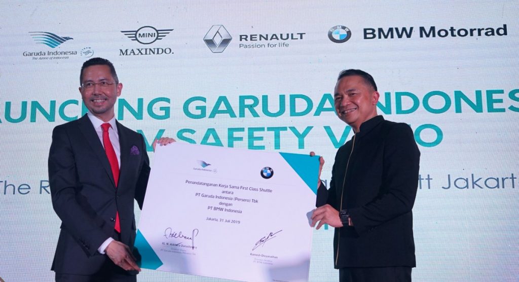 BMW 740Li Resmi Jadi Layanan Premium First Class Garuda Indonesia  