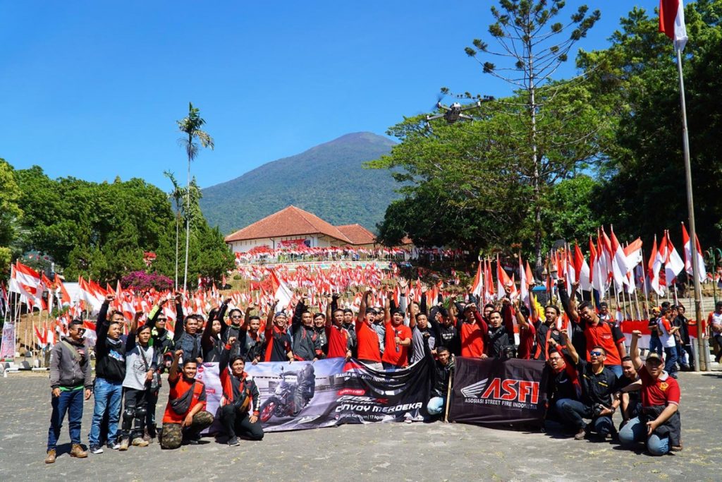 Peringati HUT RI, Bikers Jawa Barat Konvoi ke Linggar Jati  