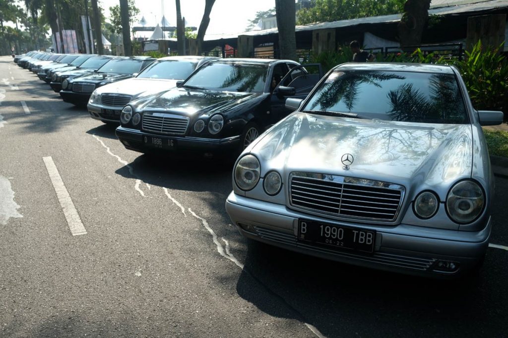 Meriahnya Acara Merceday Benz ke-4 di Bandung  