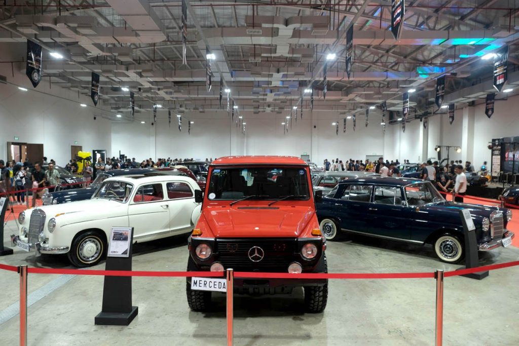 Warna Warni G-Class di Merceday Benz  