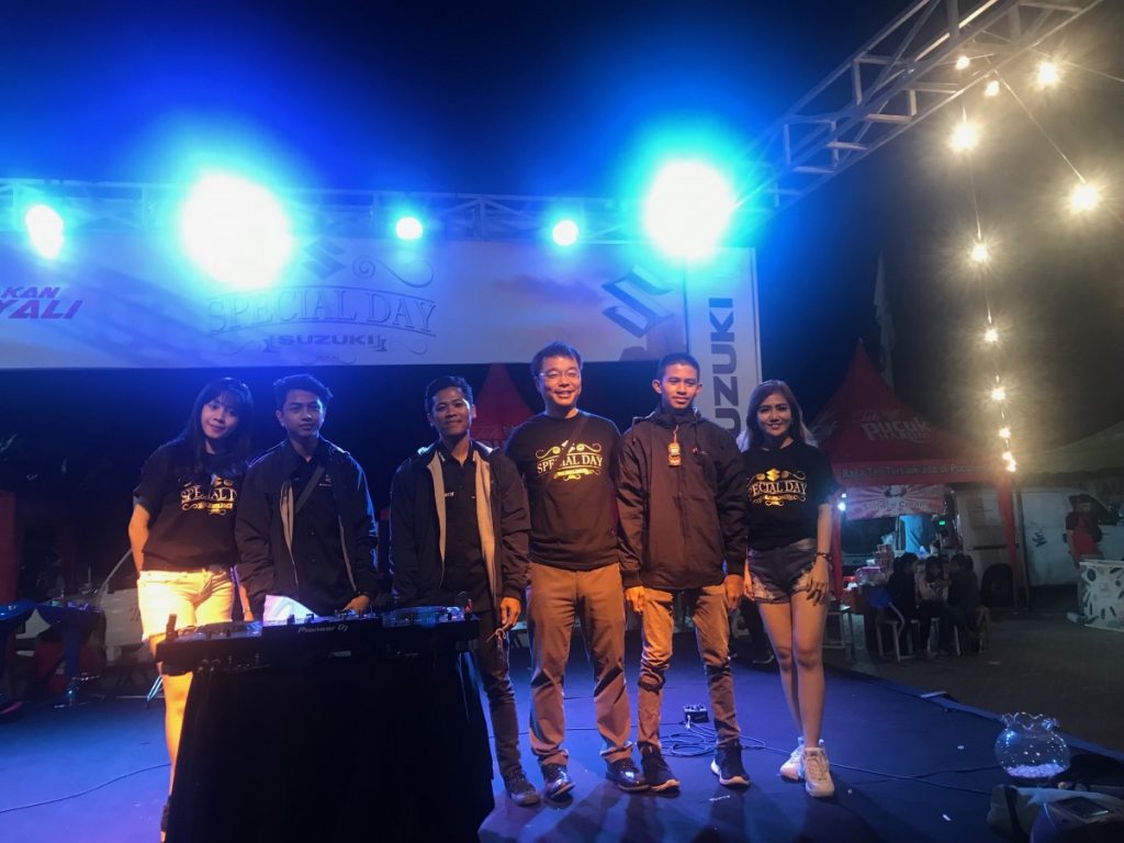 Ratusan Bikers Banjamasin Meriahkan Suzuki Satuday Night Ride  