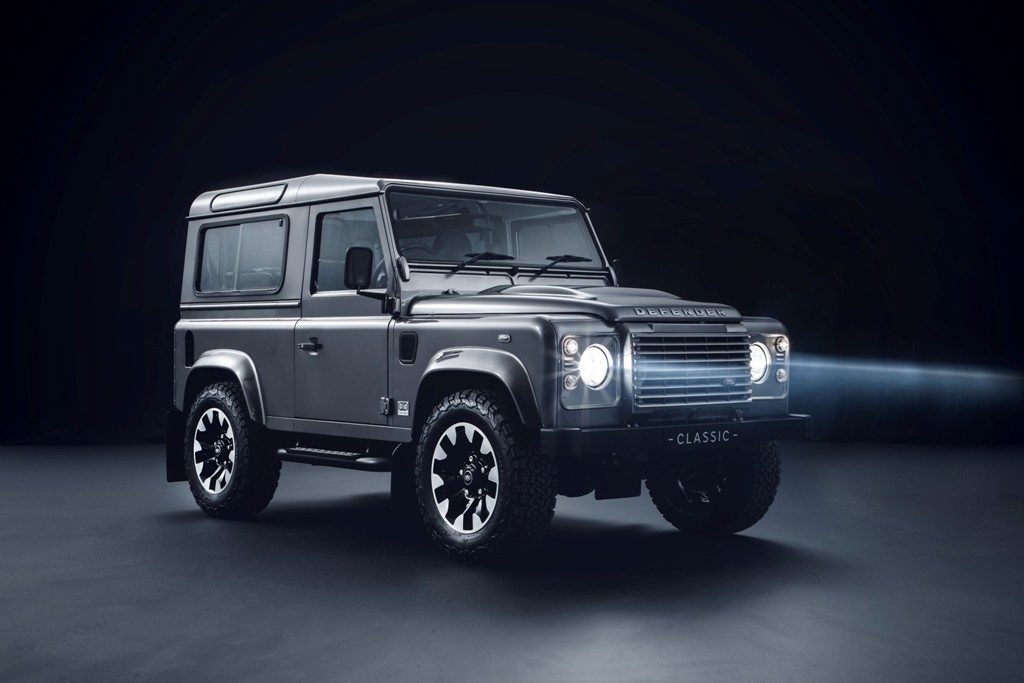 Land Rover Defender Lawas Mau Serasa Works V8 - 70th Edition?  