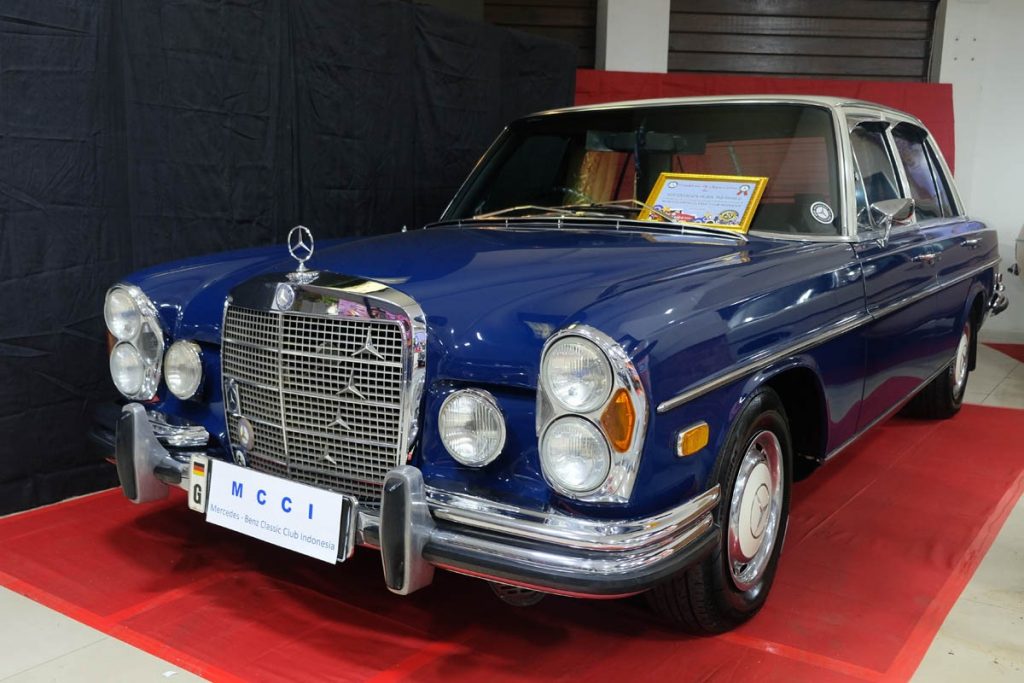 Mercedes-Benz Klasik di 'Mini Museum' HUT MCCI ke-20 