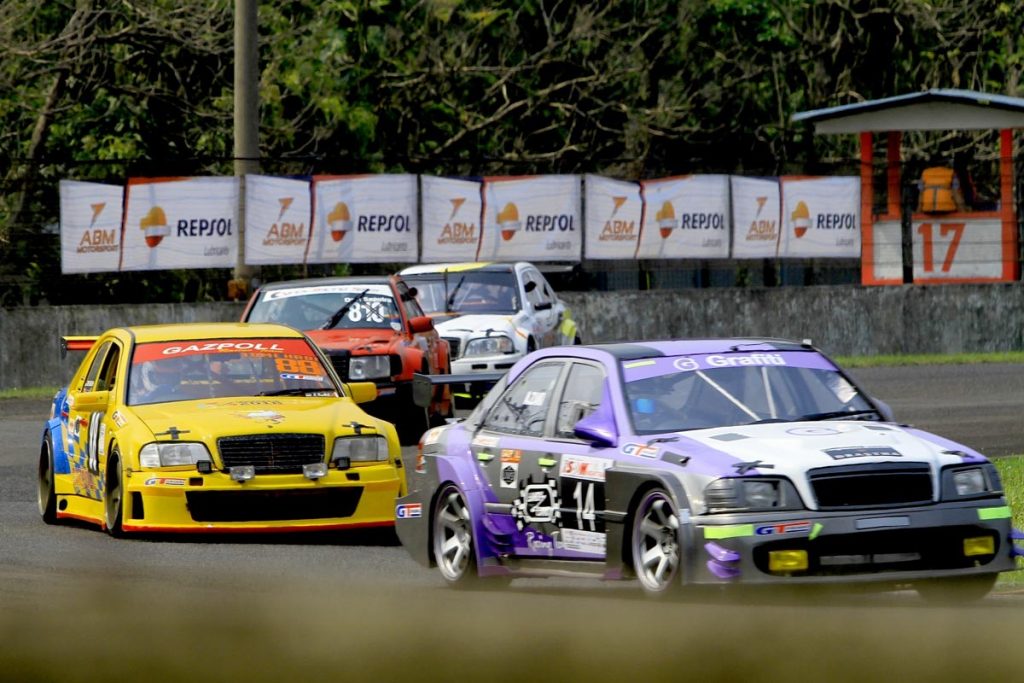 Keseruan Ajang Balap Mercedes-Benz di MOMRC Seri Keempat  