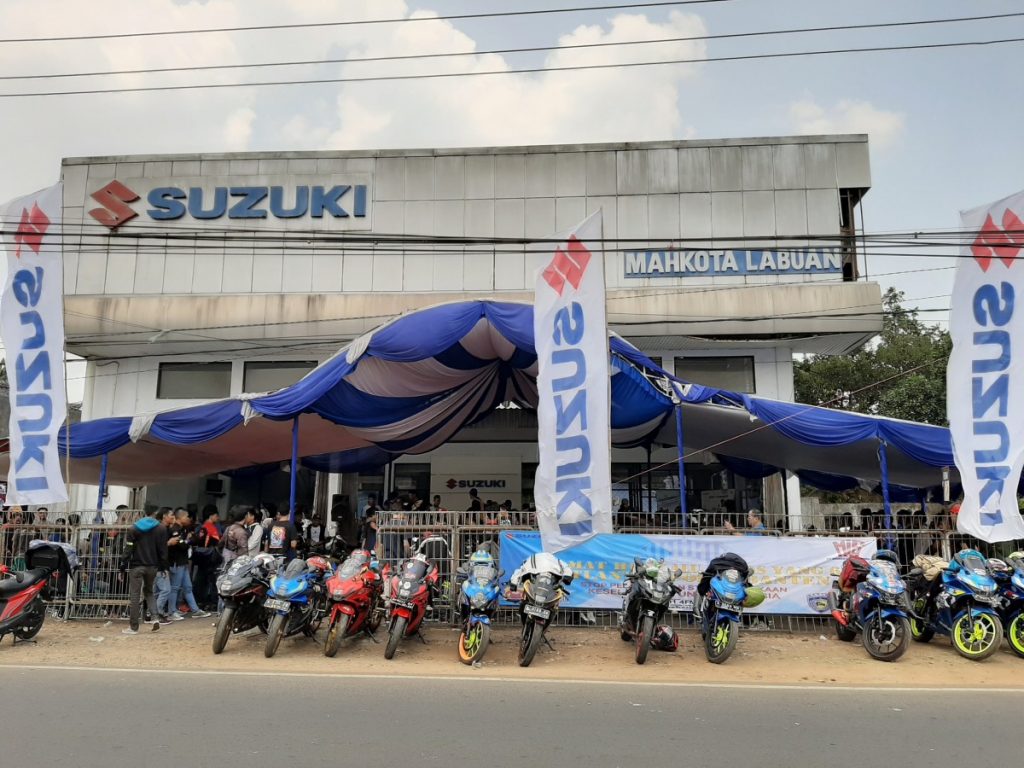 450 Bikers Suzuki Ramaikan Sunmori Pantai Ujung Barat Pulau Jawa  