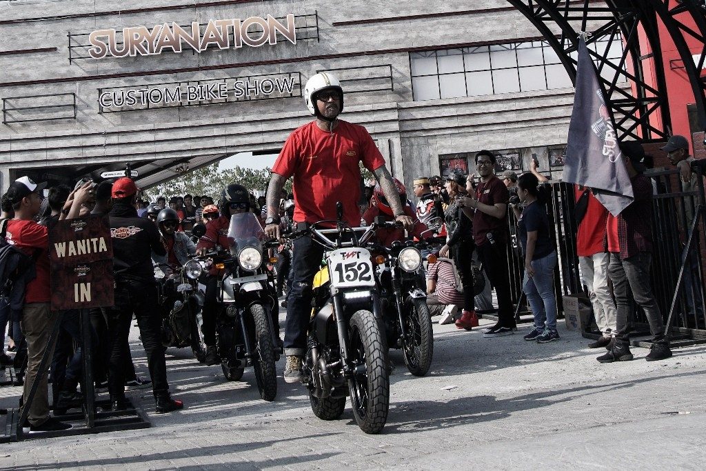 31 Ribu Bikers Banjiri Suryanation Motorland Makassar  