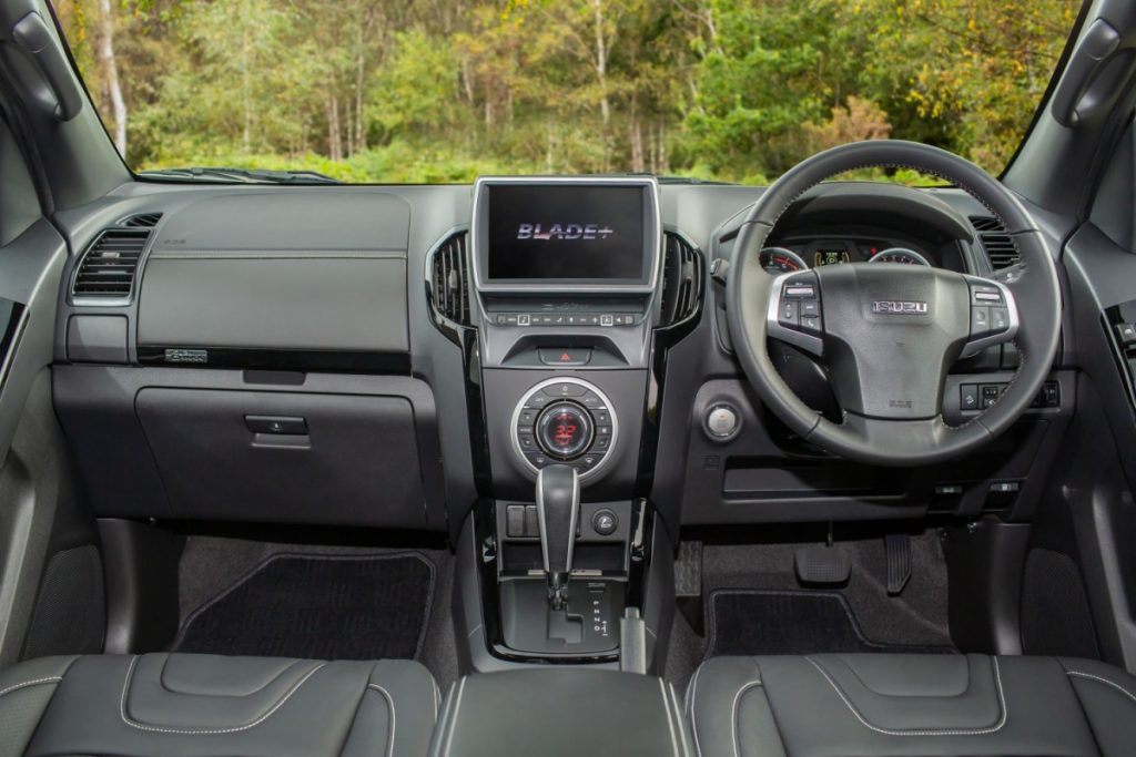 New Isuzu D-Max Blade+, Hanya 150 Unit!  