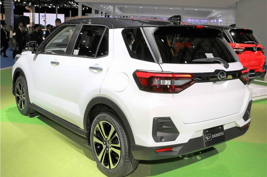Daihatsu Rocky Siap Tantang Renault Triber  