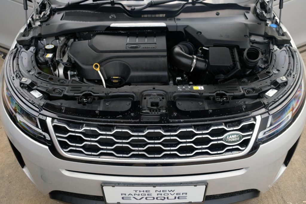 New Range Rover Evoque, Bersahabat dengan Lingkungan  