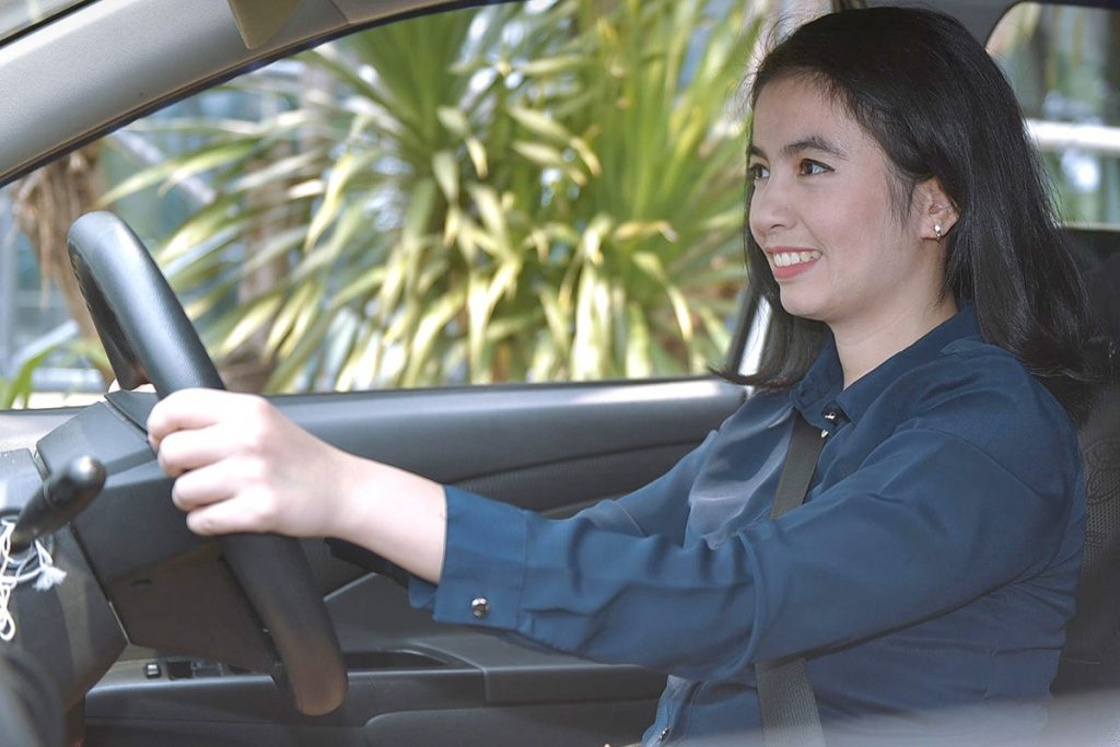 Tips Berkendara Aman dan Nyaman Bagi Wanita  