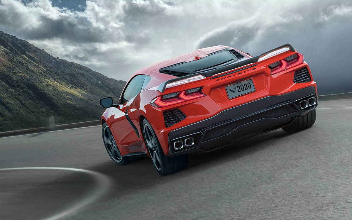 Corvette Stingray C8 Jadi 'Car of The Year 2020' Versi Motor Trend 