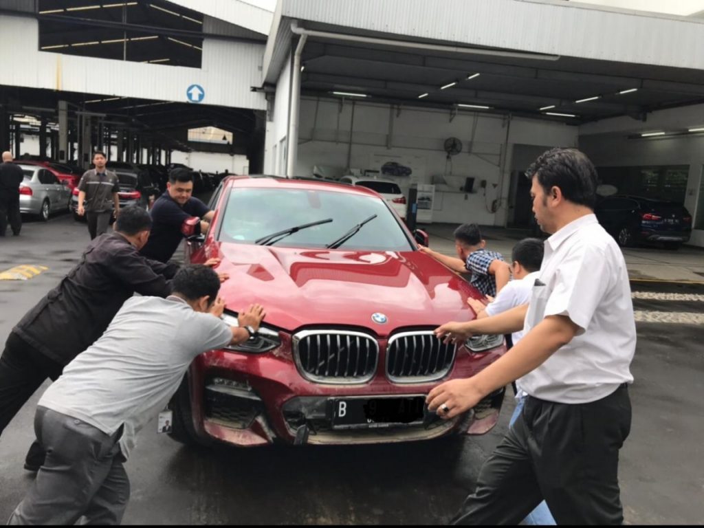BMW Astra Tanggung Biaya Perbaikan Mobil Banjir, Ini Jelasnya 