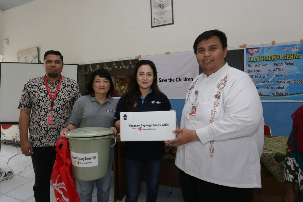 BMW Group Indonesia donasikan USD 25,000 untuk Korban Banjir 