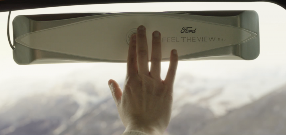 Kaca Pabrikan Ford 'Feel The View' Bantu Tunanetra untuk 'Melihat'  