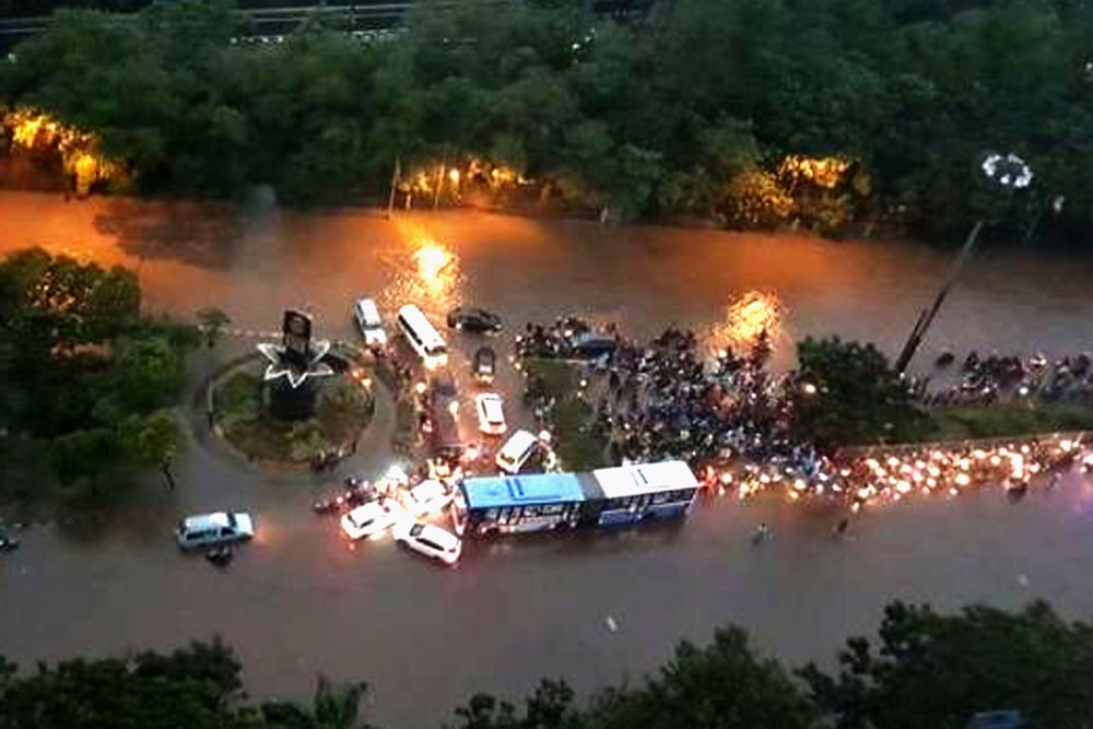 'Wuling Siaga Banjir', Siap Layani Konsumen di Jabodetabek 