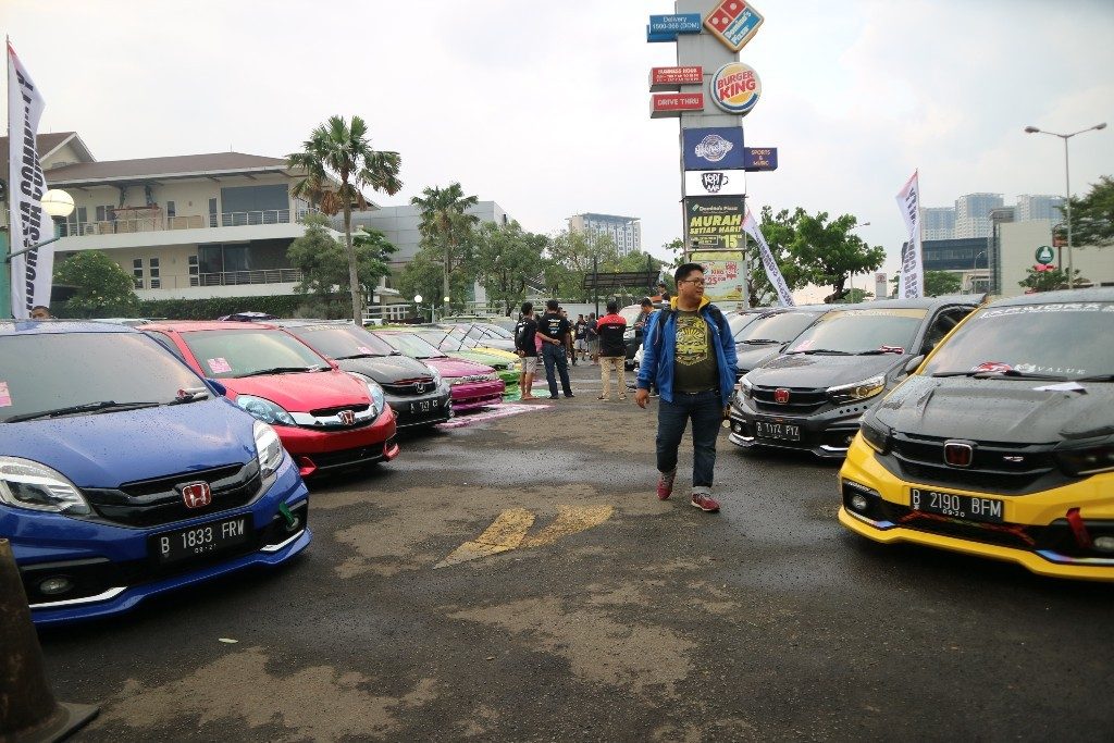 Berbagai Kegiatan Warnai Kopdargab&Car Meet Up Indonesia Community 