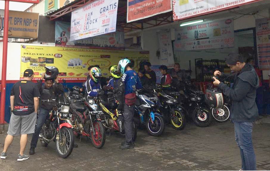 Shop&Bike dan Pirelli Indonesia Gelar Sunmori Bersama Komunitas 