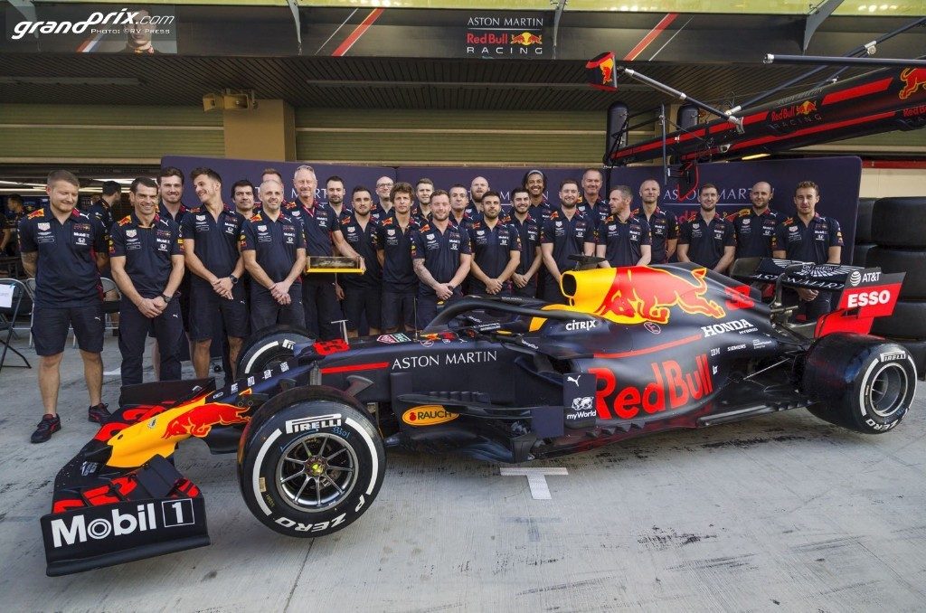 Mobil Balap Terbaru Red Bull Racing dan AlphaTauri  