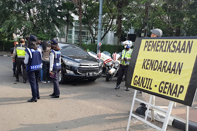 PPKM Level 3 Diperpanjang, Ganjil Genap di Jakarta Tetap Berlaku 