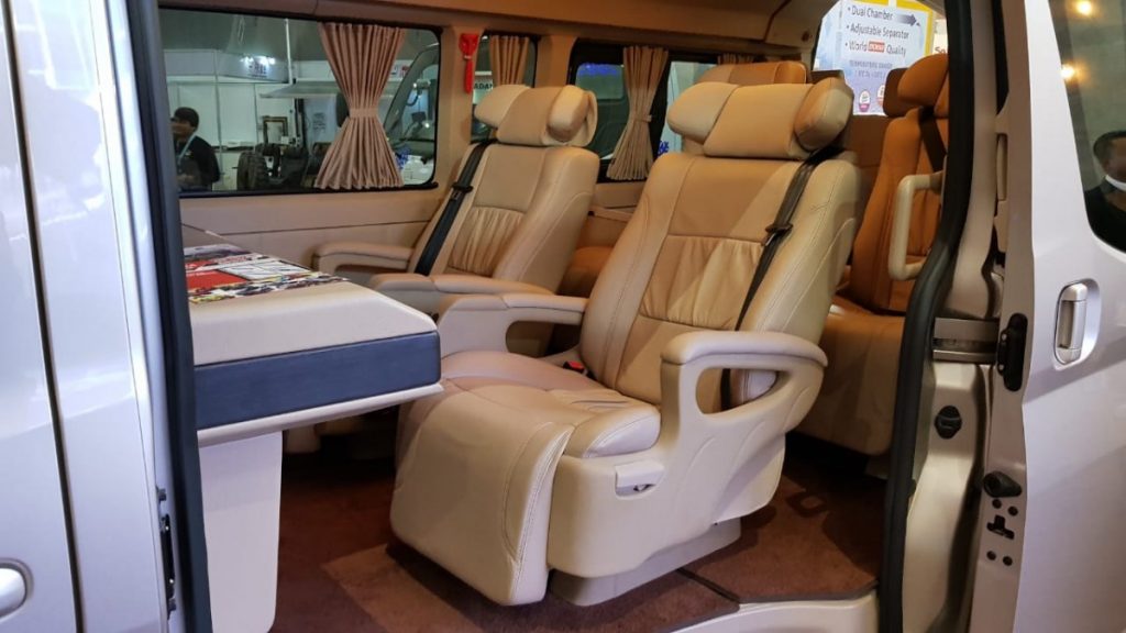 Lebih Mewah, Toyota Pamerkan Hiace Premio Luxury di ajang GIICOMVEC 2020 