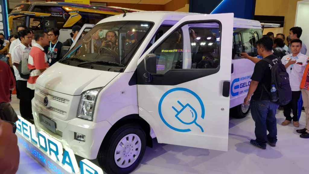 DFSK GELORA, Minivan Elektrik yang Bebas Polusi 