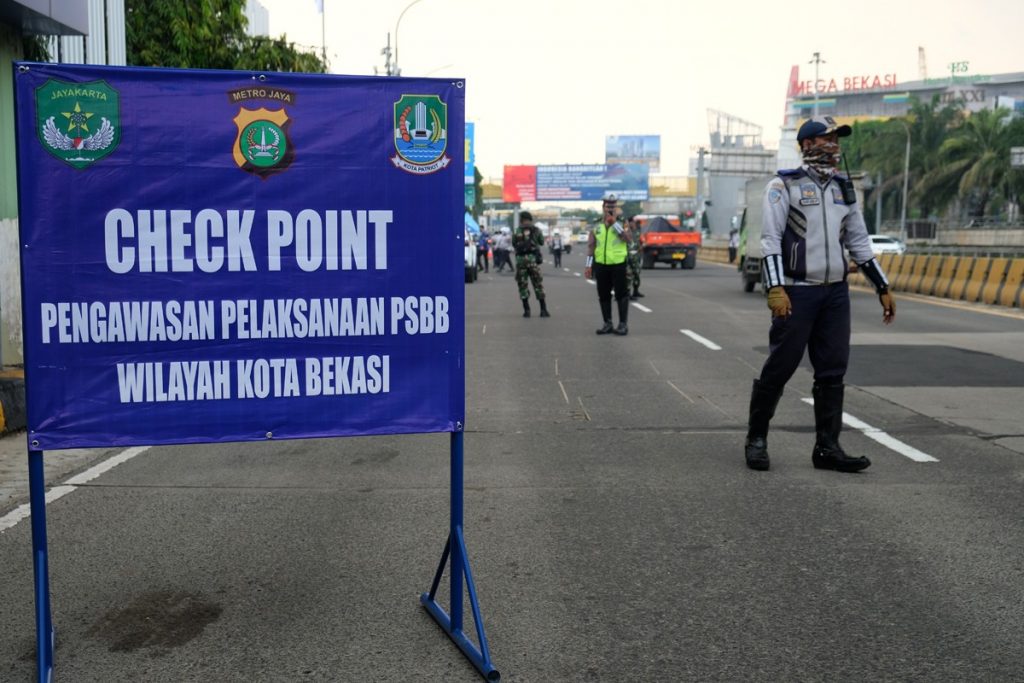 Hari Pertama Pemberlakuan PSBB di Bekasi 