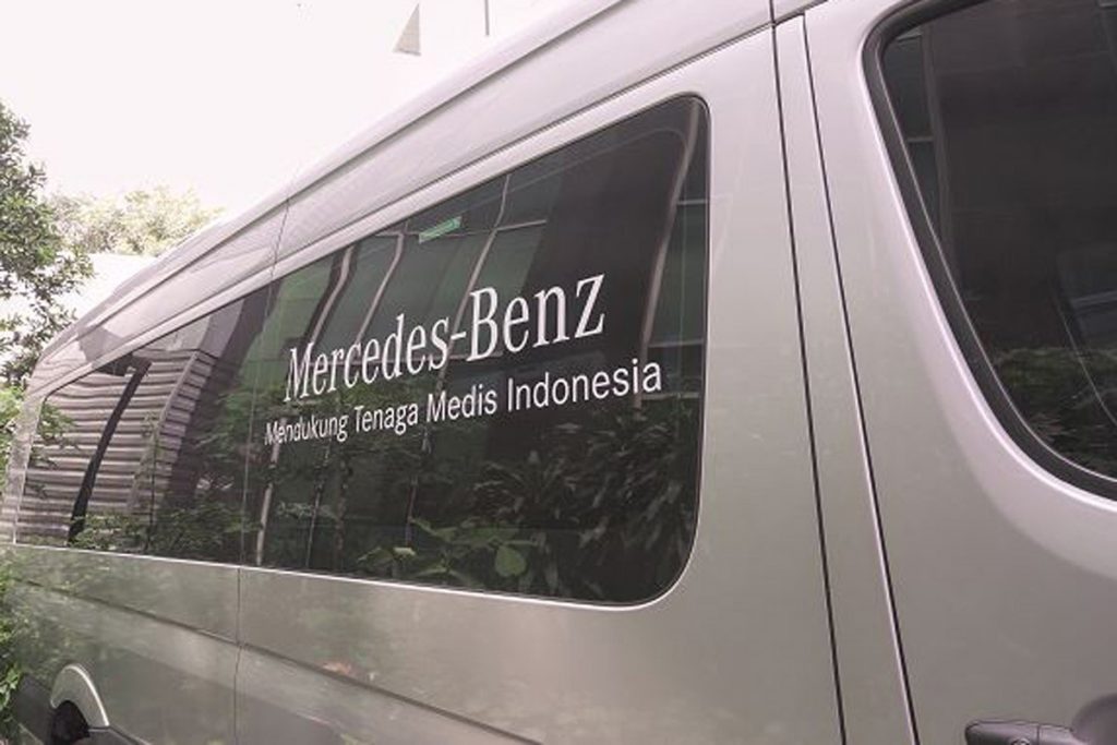 Ambulans Mercedes-Benz Untuk Dinas Kesehatan DKI Jakarta 