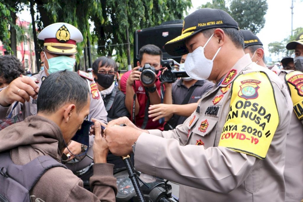 Denda Rp 100 Juta Menanti Pelanggar PSBB di Jakarta 