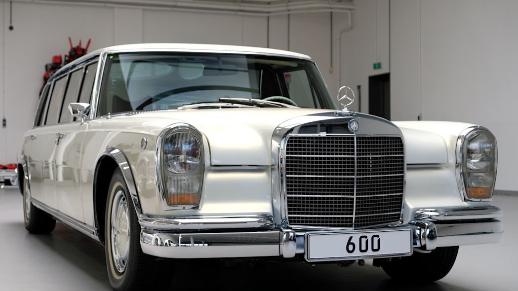 Restomod Mercedes-Benz 600, Tujuh Tahun & US$ 3,2 juta 