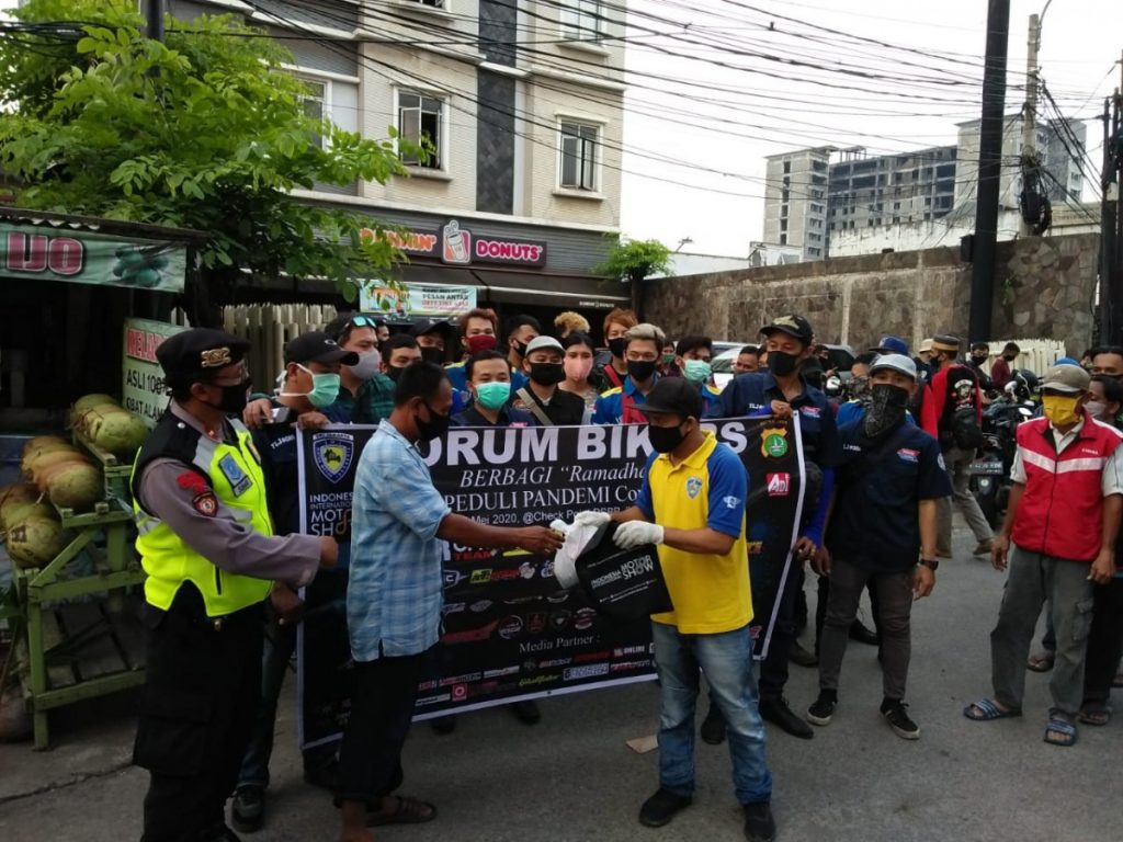 Aksi Sosial Forum Bikers Saat Pandemi Covid-19 di Bulan Ramadhan 