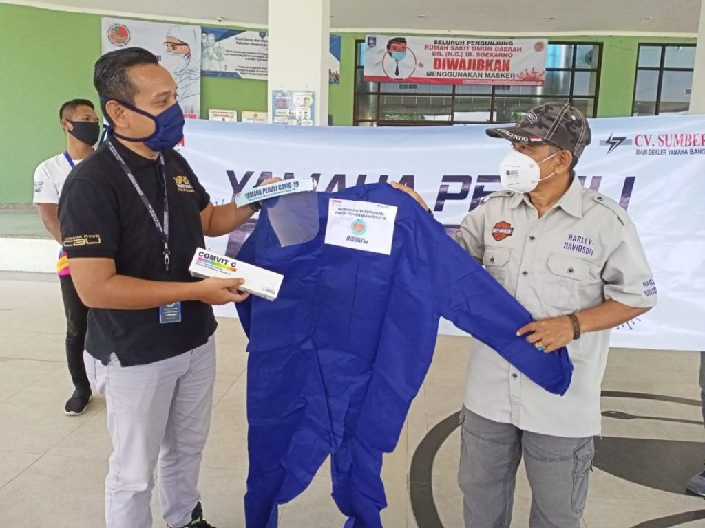 Yamaha Bangka Belitung Produksi Sendiri Face Shield dan Disinfektan 