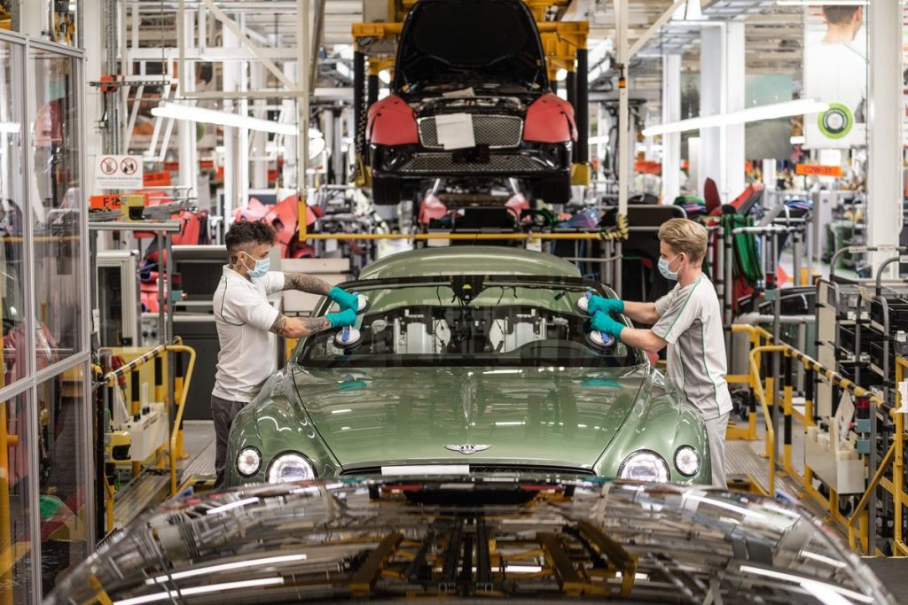 Bentley Motors Kembali Memulai Produksinya  