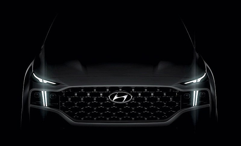 Hyundai Bocorkan Wajah Santa Fe Bertenaga Listrik 
