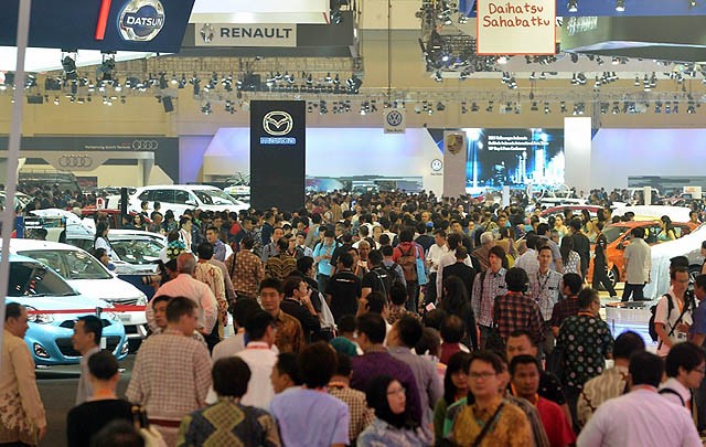 Efek Corona, Penjualan Mobil di Indonesia Catatkan Rekor Terburuk 