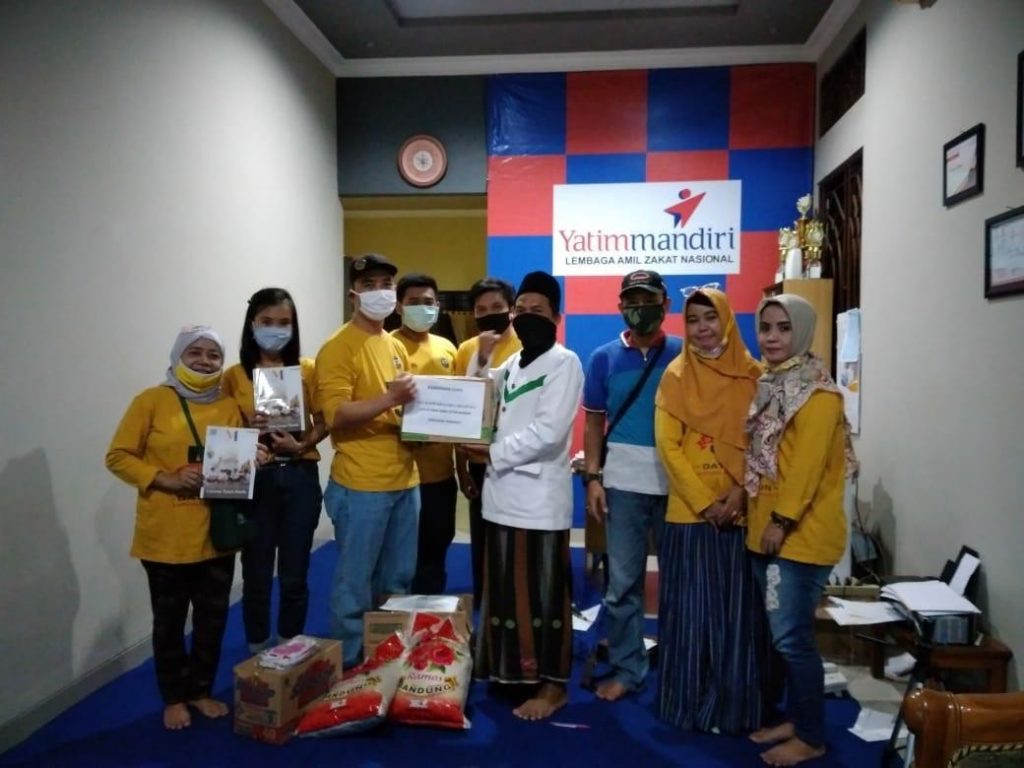 Datsun Lampung Community Peduli Covid-19 di Bulan Ramadhan  