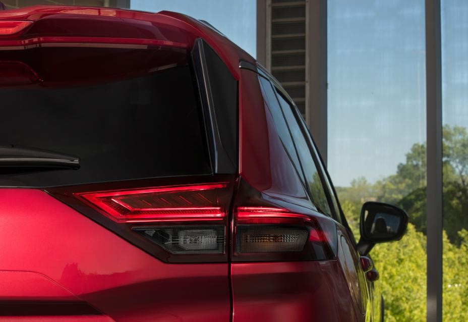 Nissan X-Trail Terbaru Kembali Meluncur, Tampilkan Desain Yang Makin Elegan  