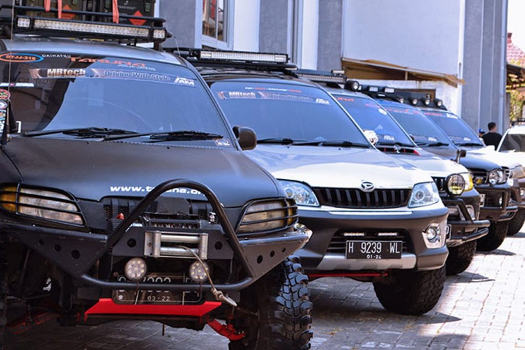 Taruna Owners Terjunkan 15 Mobil di IAM MBtech Semarang  