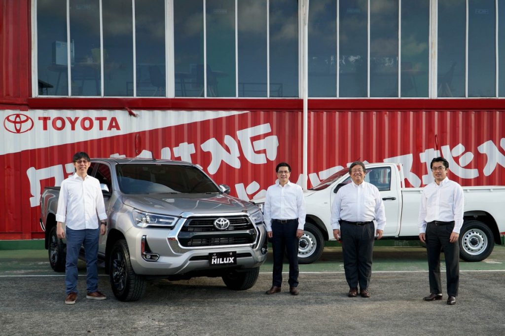 Saingi Triton, Toyota New Hilux Resmi Hadir di Indonesia 