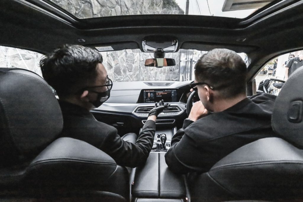 'GroominX Concierge Project', Test Drive Sekaligus Potong Rambut  