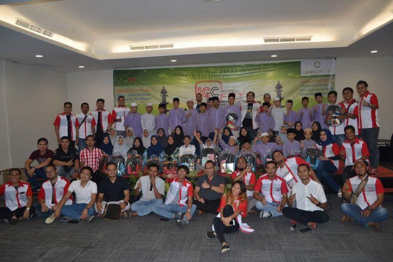 Bukber dan Baksos Indonesia City Club  